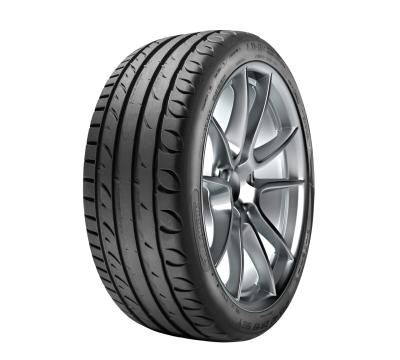 TAURUS ULTRA HIGH PERFORMANCE 205/50R17